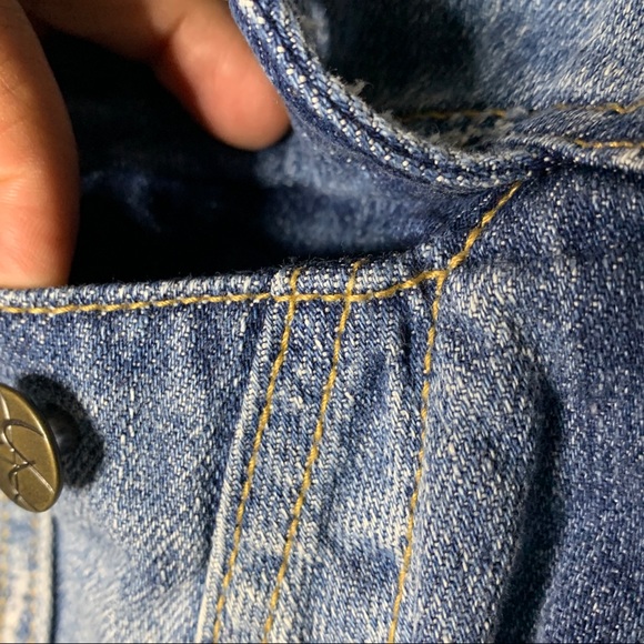 Jessica Simpson- Denim Jacket size X-Small - Picture 5 of 9